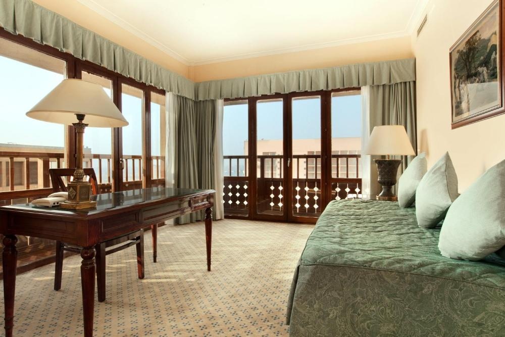 Cairo World Trade Center Hotel & Residences